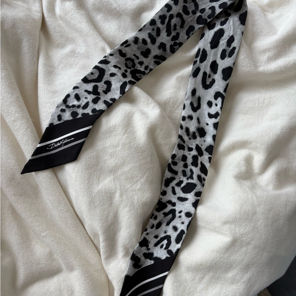 Dolce & Gabbana Silk Leopard Print Scarf